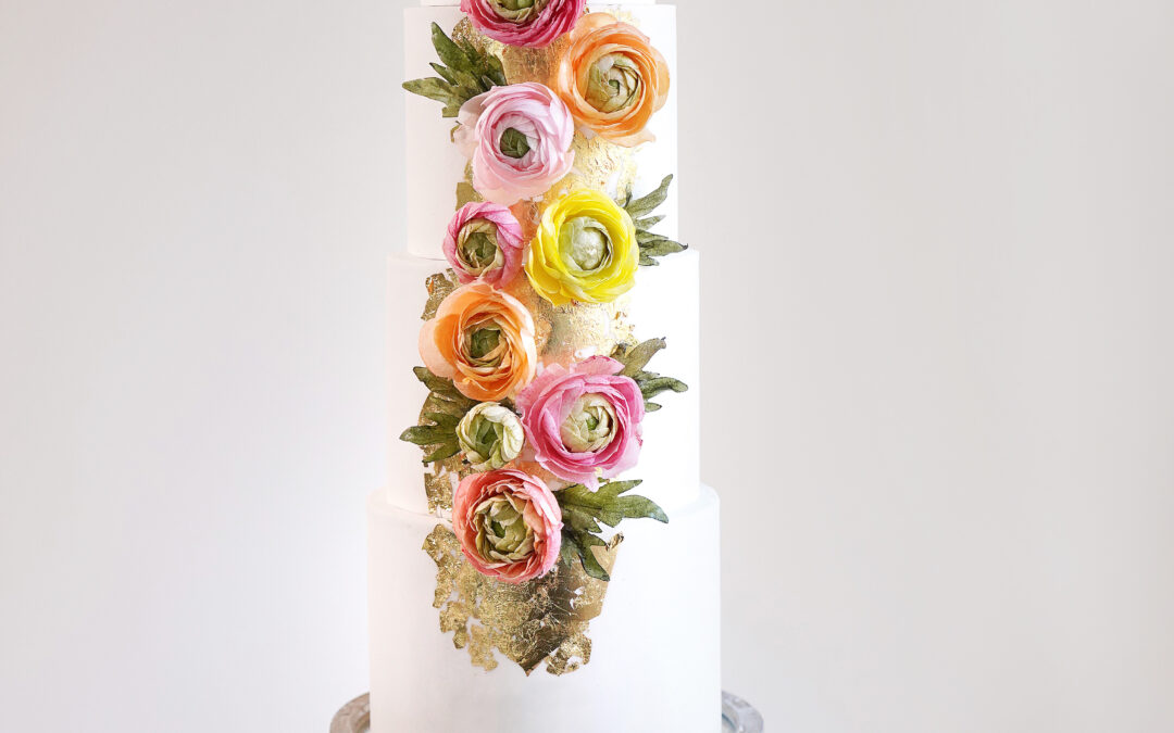 Fondant Hochzeitstorte White and Gold