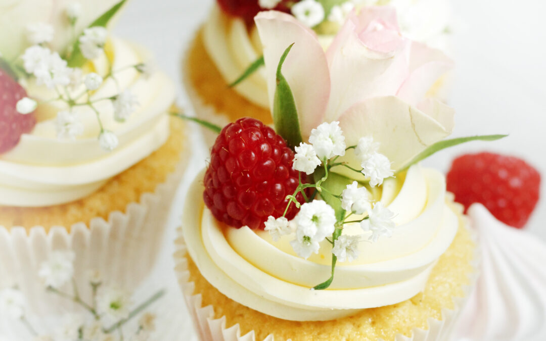 CUPCAKES HIMBEER-ROSE